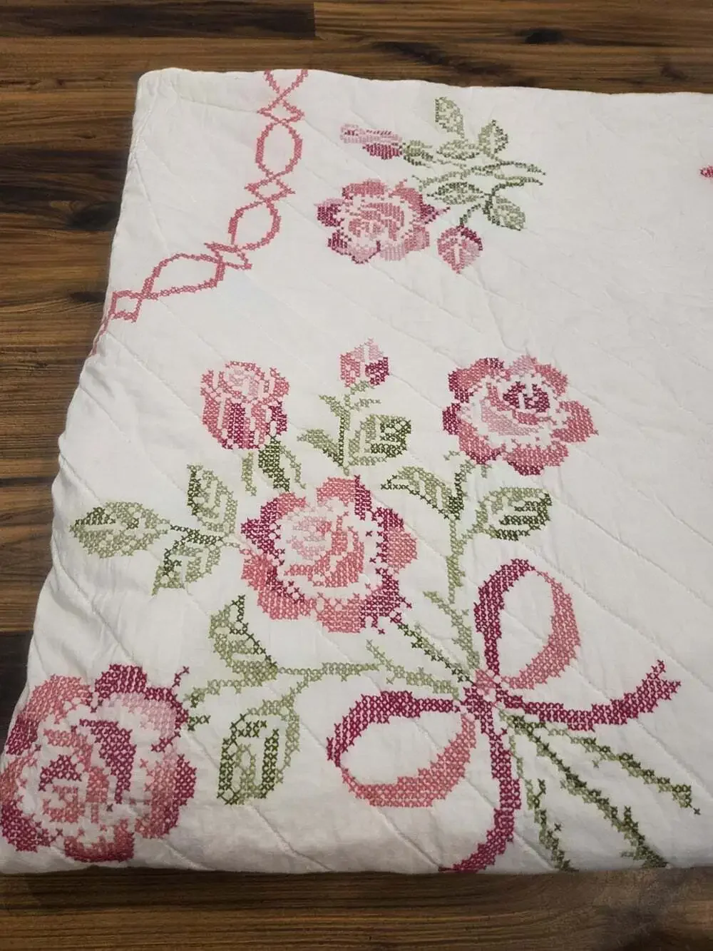 Vtg Hand Embroidered Rose Quilt Bedspread Twin 92x72 Pink Cross Stitch Floral